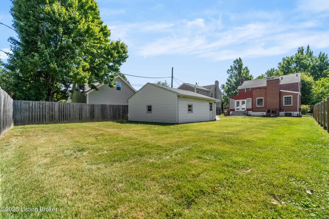 Building Photo - 3711 Norbourne Blvd