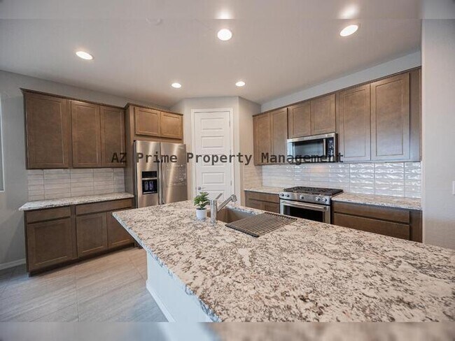 Building Photo - 7128 W Coles Rd