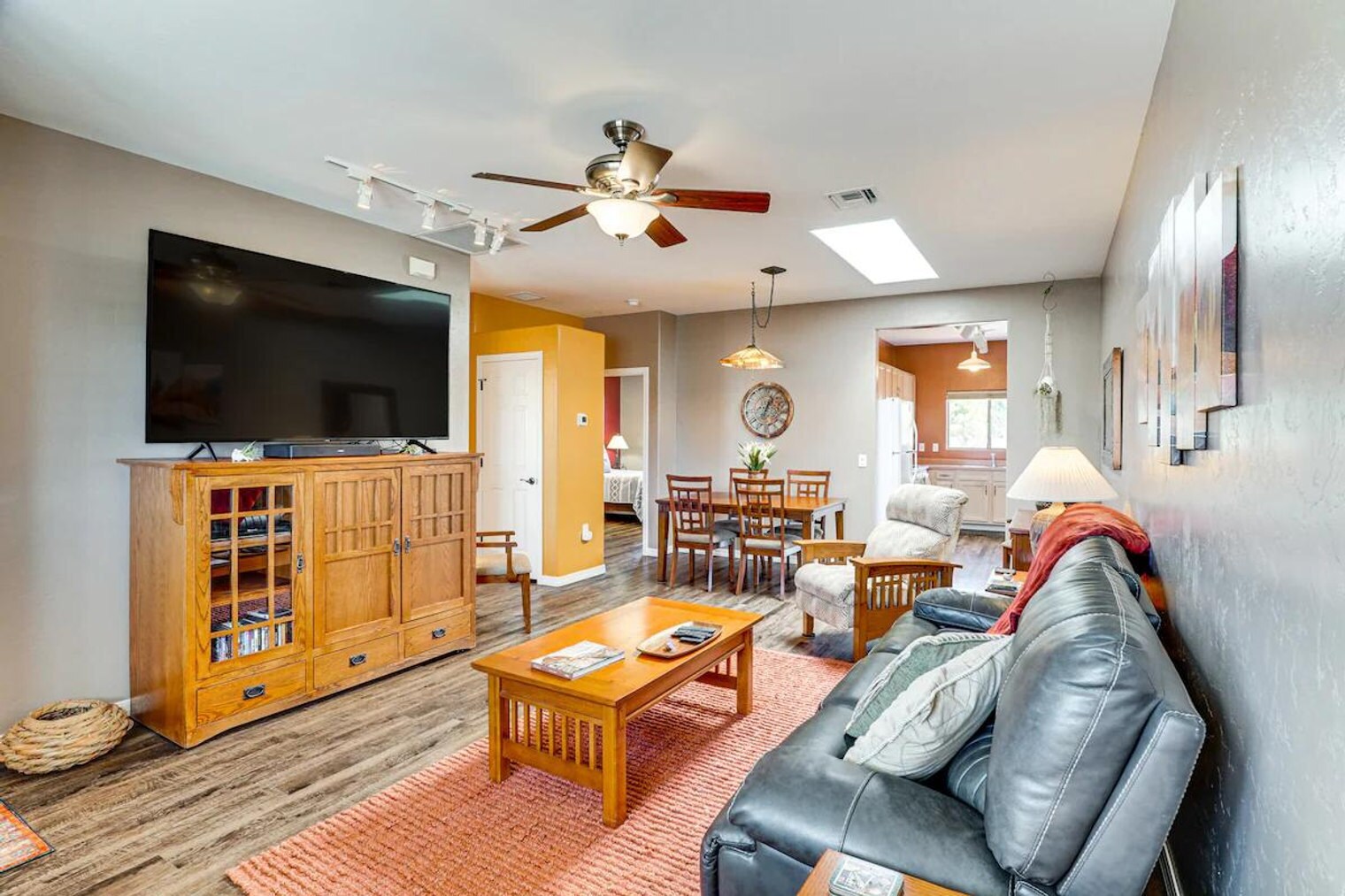 Building Photo - 3925 S Vía De Cristal