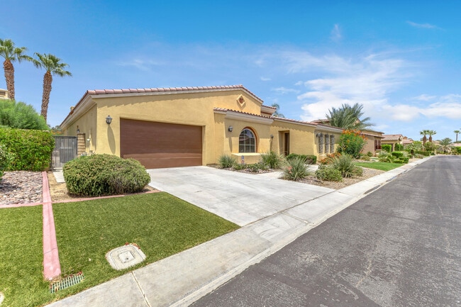 Building Photo - 81636 Rancho Santana Dr