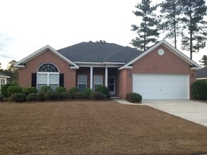 Building Photo - 122 Fire Thorn Ln