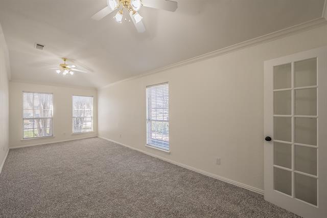 Building Photo - 1075 Port Sullivan Dr