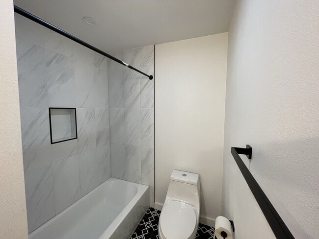 Building Photo - 9908 Brasher Dr
