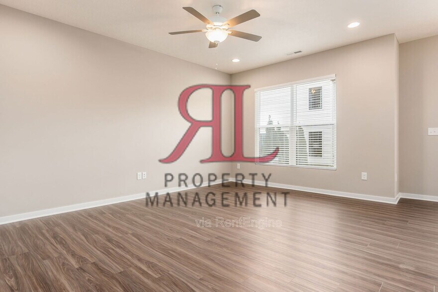 Building Photo - 6334 Angelica Way