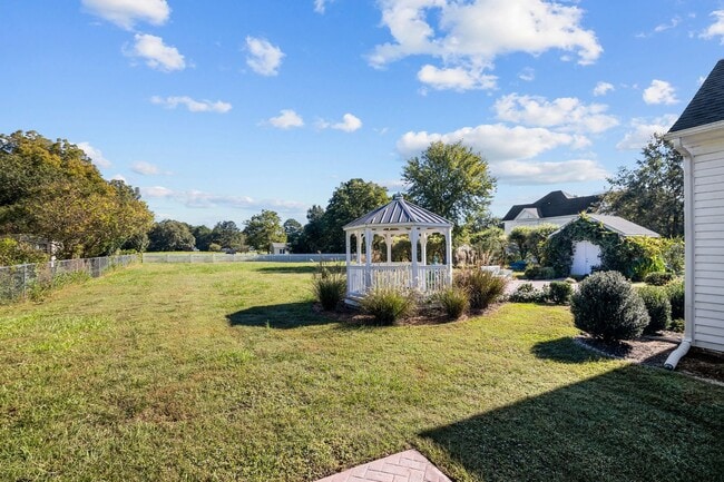Building Photo - RENTAL HOME 3BD/2BTH