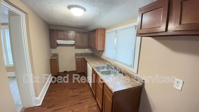 Building Photo - 1104 Fourteenth Avenue