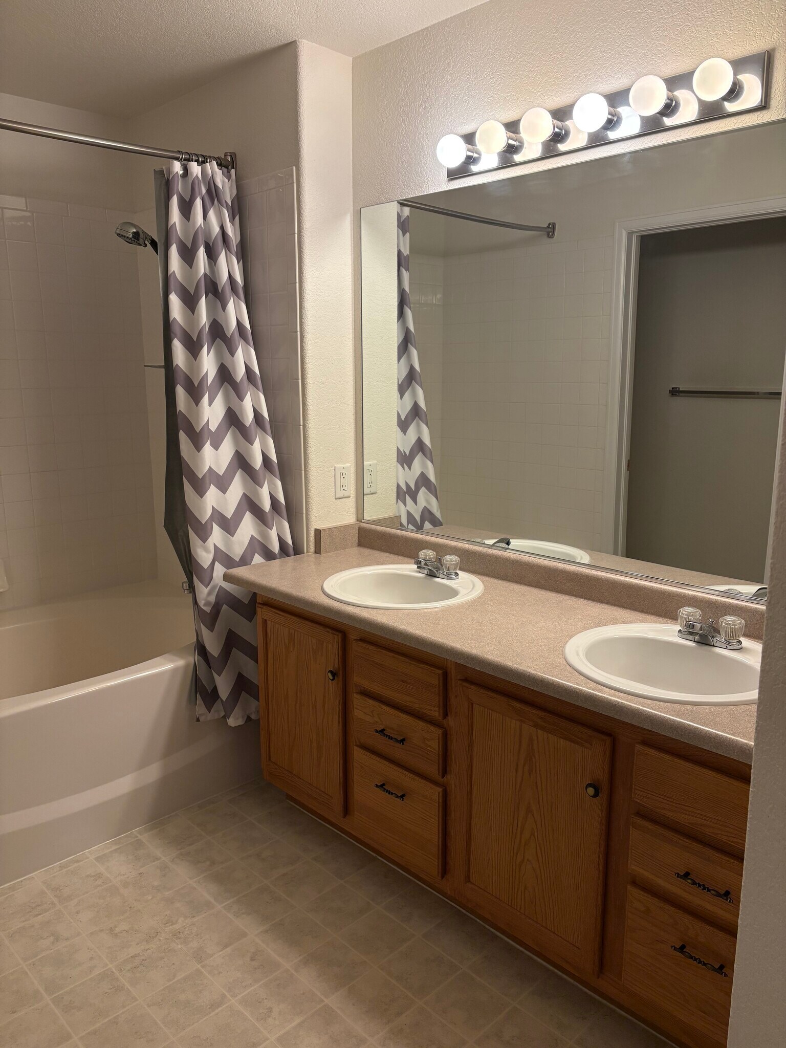 Building Photo - 5151 29th St