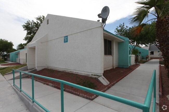 Building Photo - Schaffer Heights