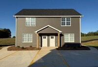 Building Photo - 122 Diver Dr