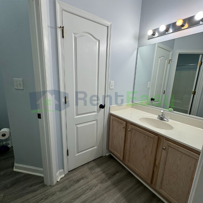 Building Photo - 5208 Pirata Pl