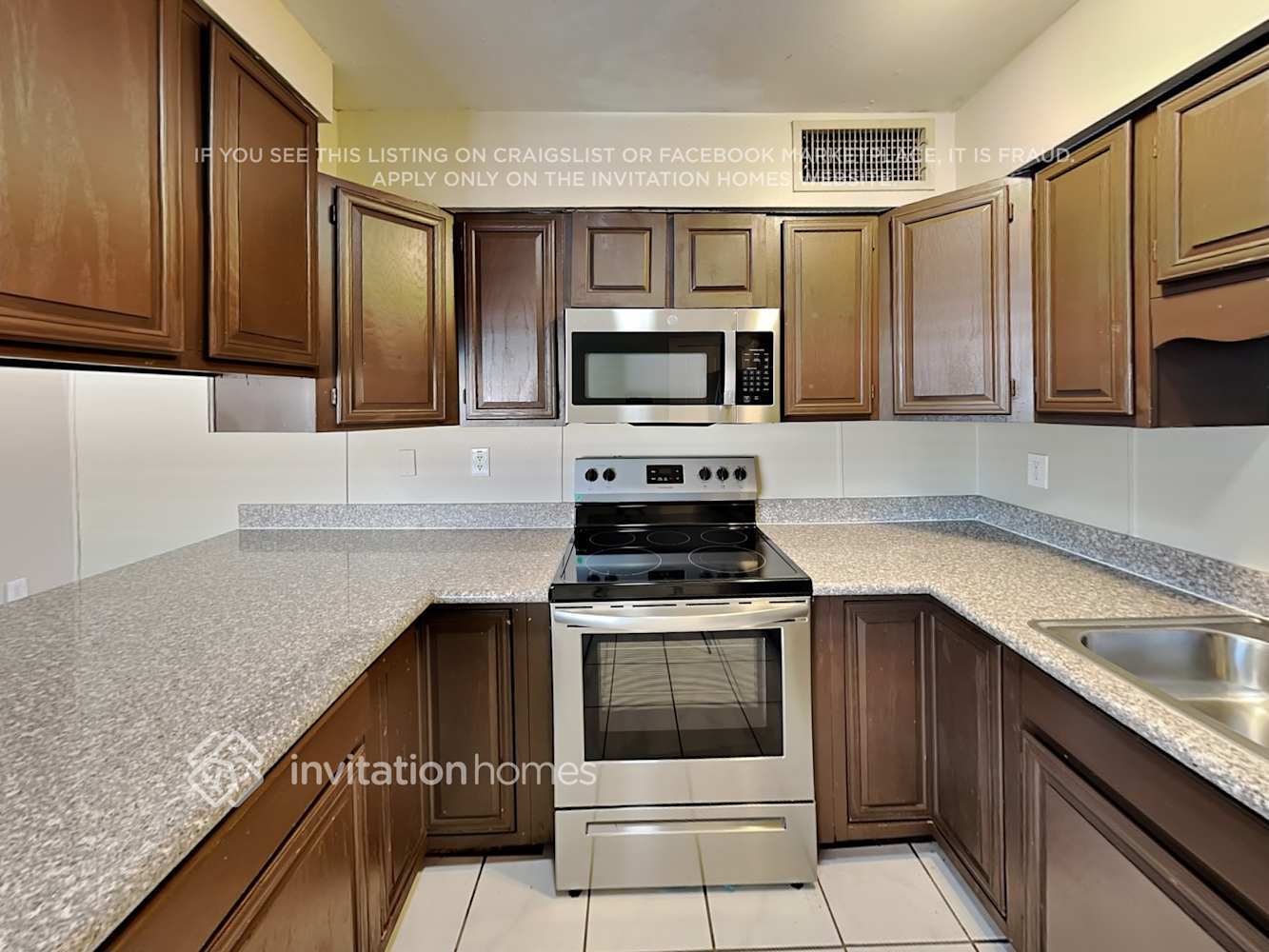 Building Photo - 4142 W Royal Palm Rd