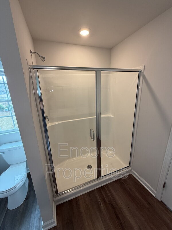 Building Photo - 208 Abercorn Way