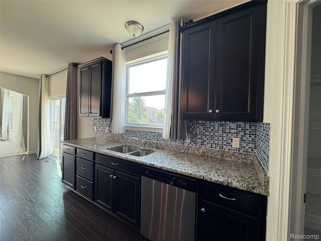 Building Photo - 7722 Ryder Dr