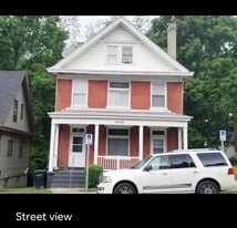 Building Photo - 2489 Paris St