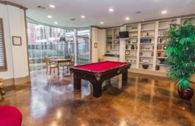 Building Photo - 2400 McCue Rd