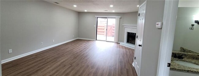 Building Photo - 2846 Webb Bridge Rd