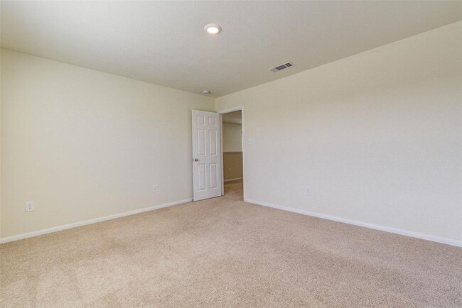 Building Photo - 17911 Grassy Prairie Dr