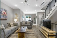 Building Photo - Stunning Furnished Townhouse in South Slope!