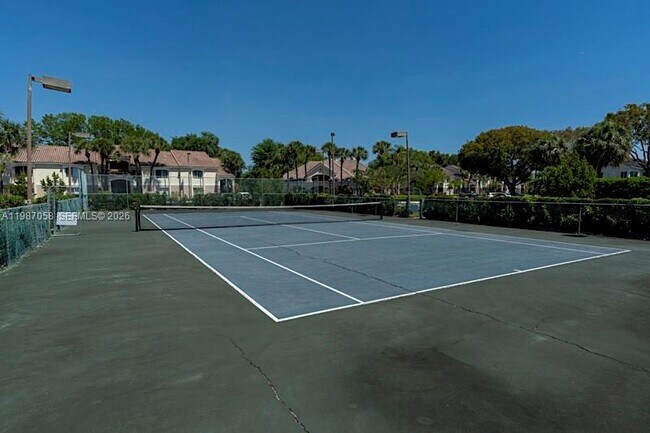 Building Photo - 815 Boynton Beach Blvd