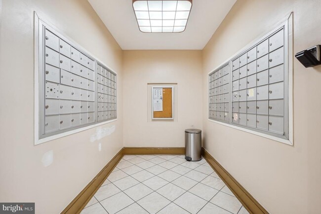 Building Photo - 2401 H St NW