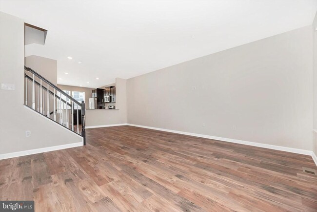 Building Photo - 5050 MacDonough Pl