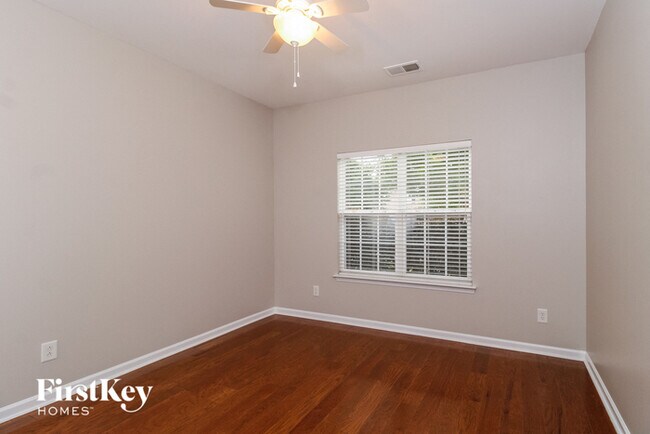 Building Photo - 6003 Brookstone Ridge Dr