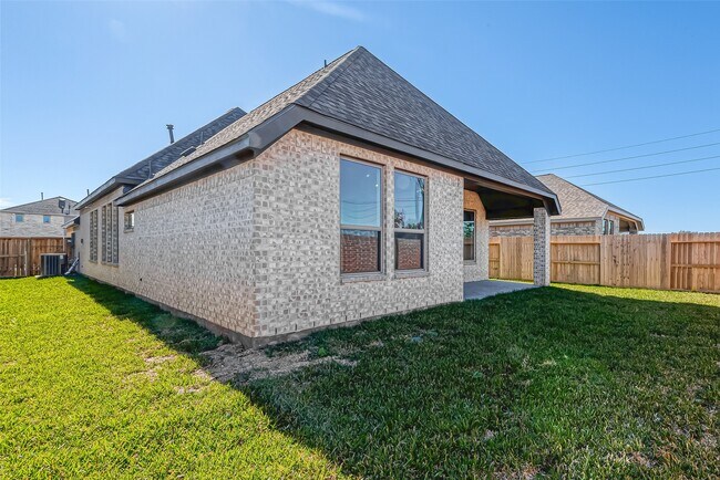 Building Photo - 9707 Satsuma Path