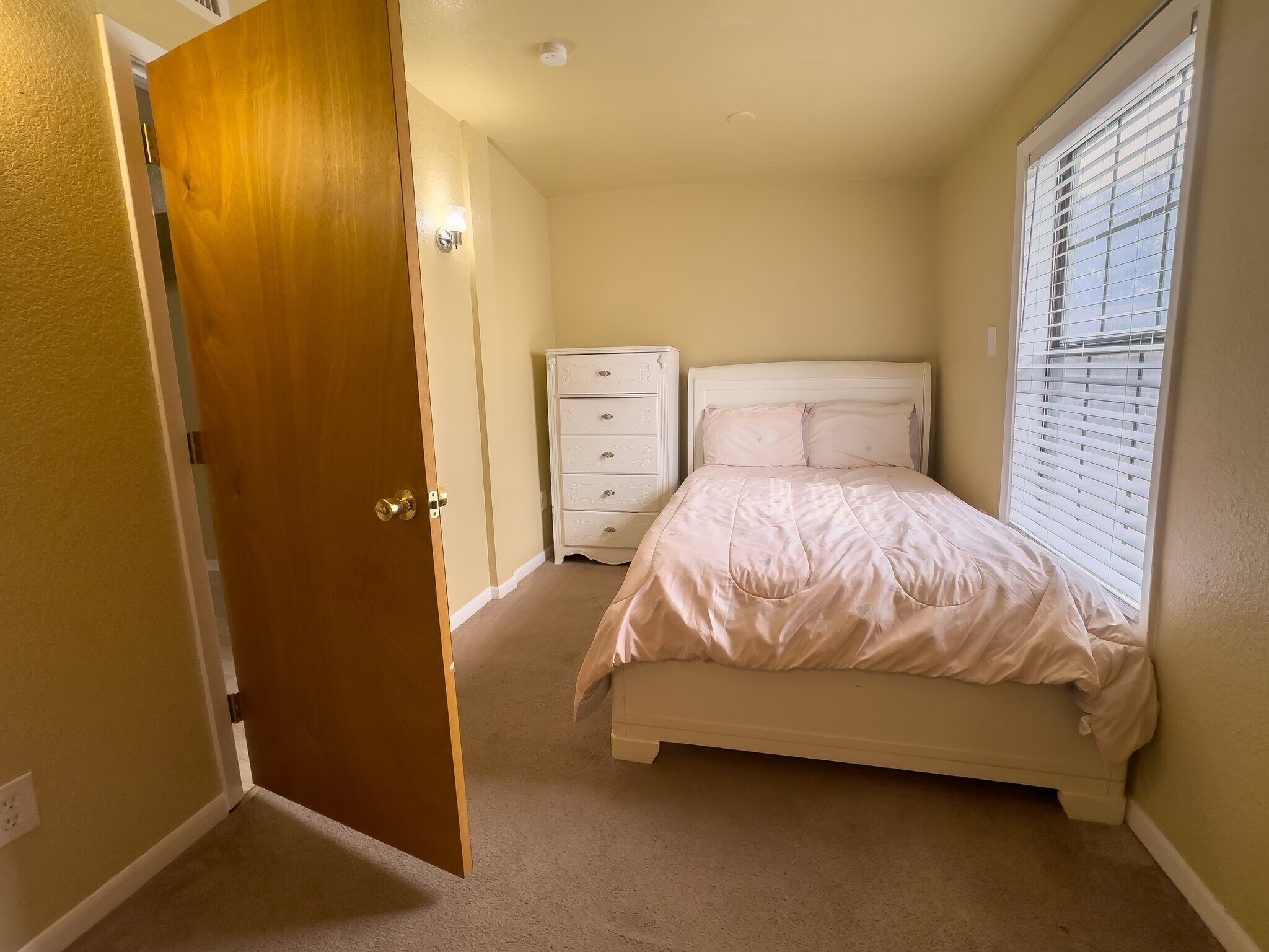 Building Photo - 306 Washington St