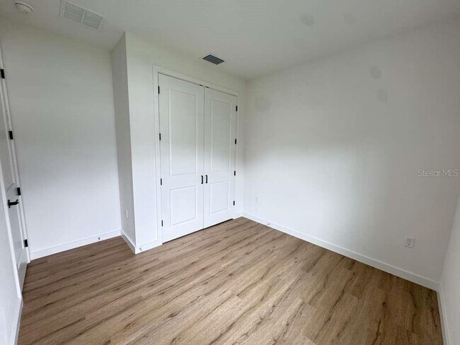 Building Photo - 6807 SW 153rd Pl Rd