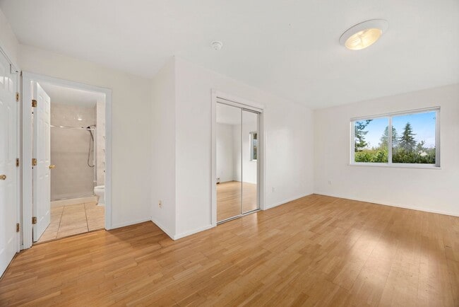 Building Photo - 1301-1305 Mitchell Ave