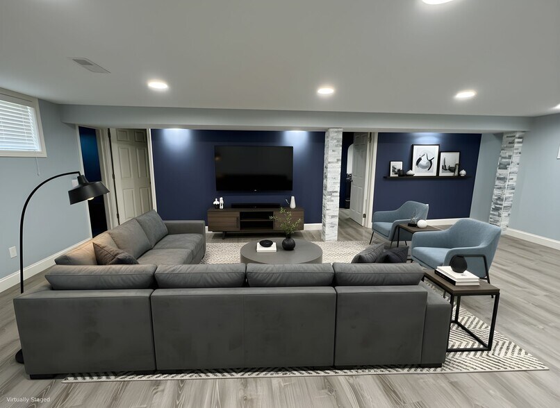 Building Photo - 9768 Lincoln Ct