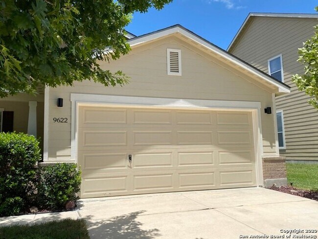 Building Photo - 9622 Copper Rock