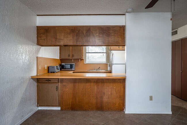 Building Photo - 100 Shannon Cir
