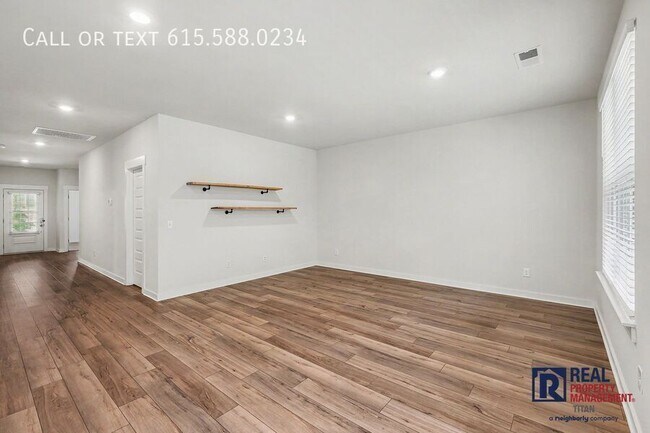 Building Photo - 1029 Ewell Farm Dr