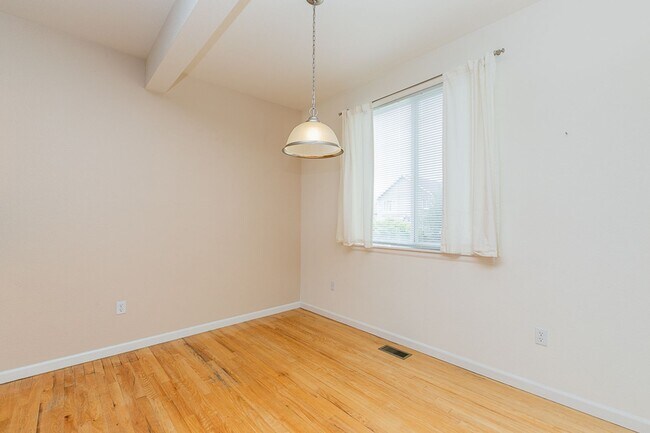 Building Photo - Desirable Sage Creek Living | Open Layout + Stunning Primary Suite