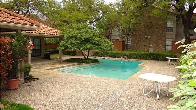 Building Photo - 891 Dublin Dr