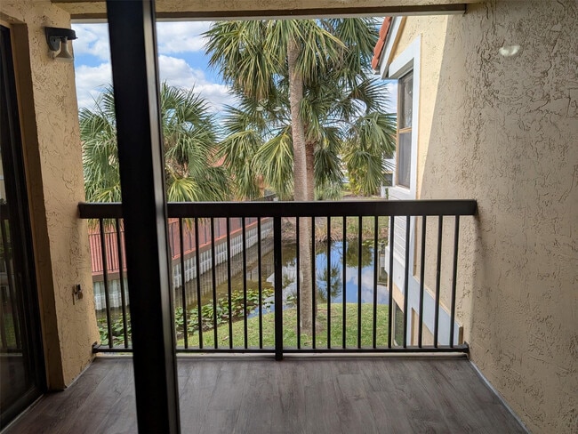 Building Photo - 5741 Riverside Dr