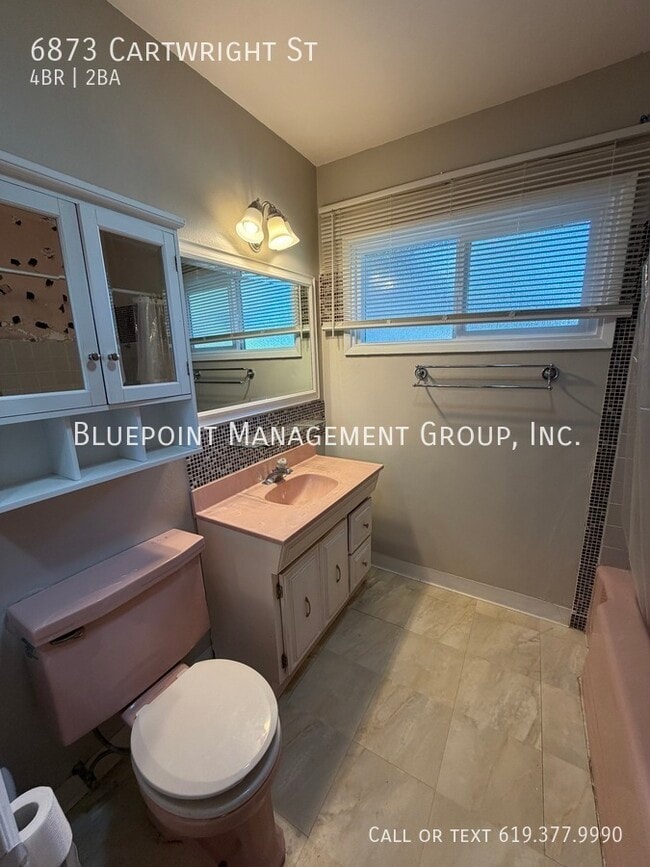 Building Photo - 6873 Cartwright St