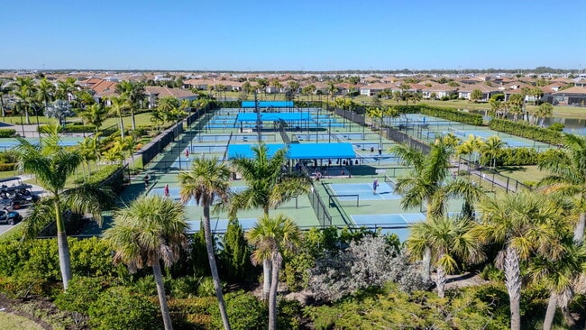 Building Photo - 9155 SW Esule Way