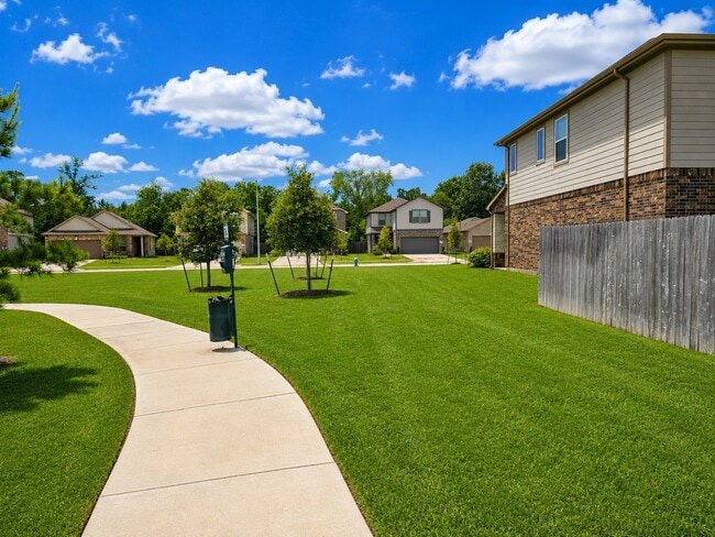 Building Photo - 6223 Morning Fern Ln