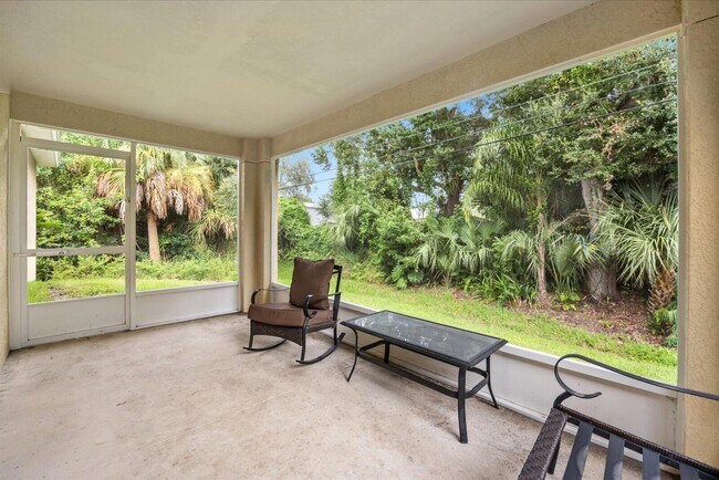 Building Photo - 8736 98th Ct