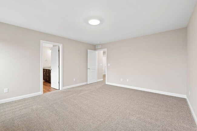 Building Photo - 109 Clearwater Dr