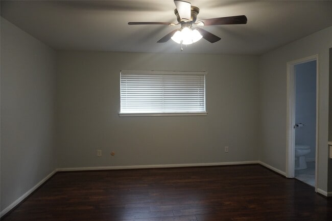 Building Photo - 10703 Wickersham Ln