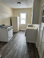 Building Photo - Sands Motel