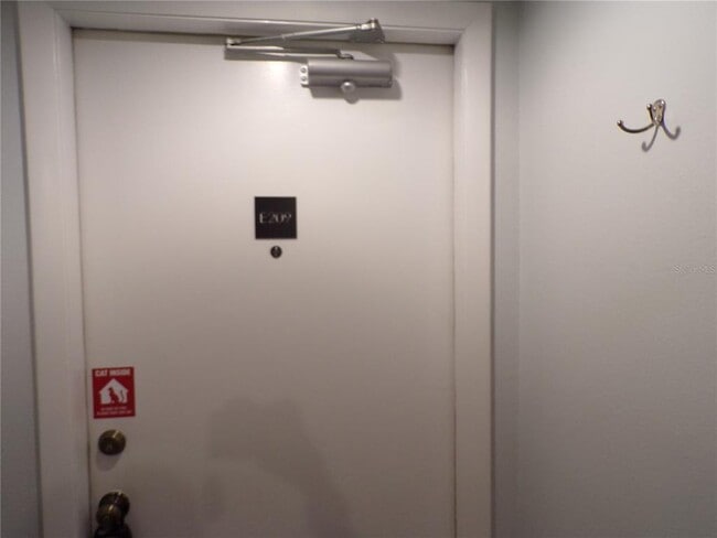 Building Photo - 25188 Marion Ave