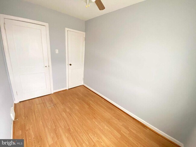 Building Photo - 6330 Leonard St