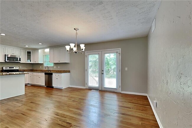 Building Photo - 4414 Treeline Way