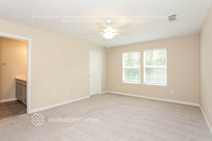 Building Photo - 13268 Shore Grass Dr