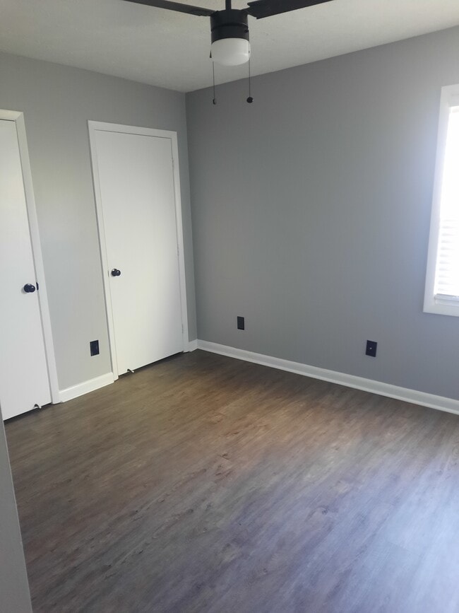 Building Photo - 6921 Timberwood Dr