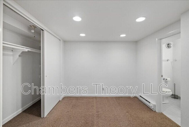 Building Photo - 2355 Ashmead Pl NW